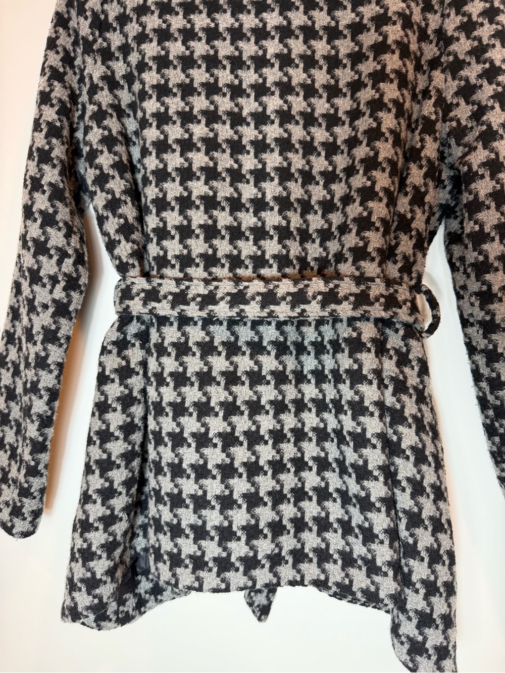 Jack by BB Dakota Gray & Black Houndstooth Asymmetrical Belted Jacket Medium - Picture 6 of 14